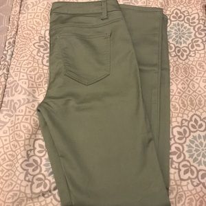 Adorable light green pants